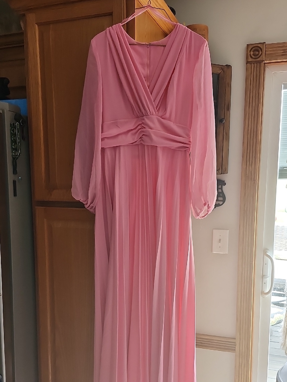 Vintage Elegant Pink Pleated Long Balloon Sleeve V-Neck Maxi Dress